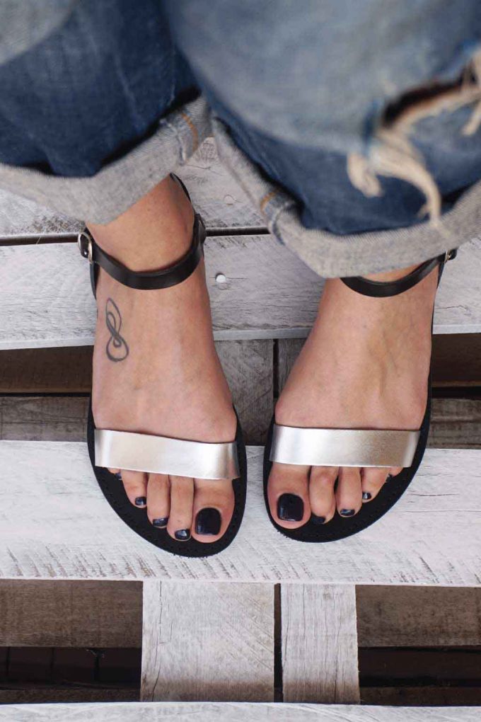 Sandale FUNKY CASUAL, argintiu - negru | sandalefaine.ro